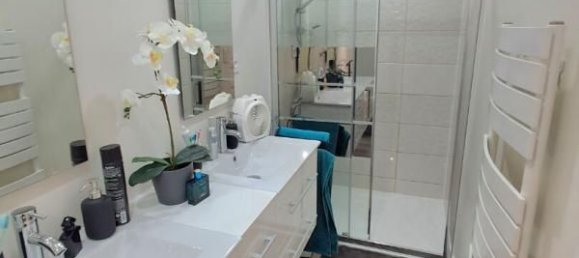 Дом с 5 спальнями в Сюипп, Франция № 332063 16