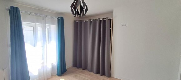 Дом с 5 спальнями в Сюипп, Франция № 332063 12