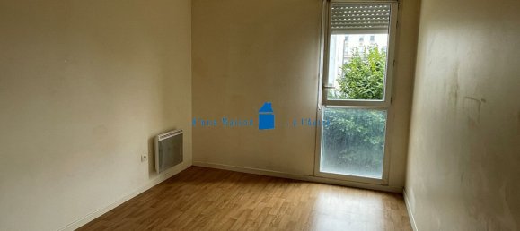 2 bedrooms Apartment in Bezons, France No. 172622 4
