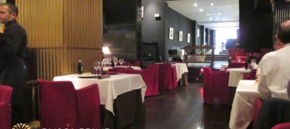 Gewerbliche Immobilie in Barcelona, Spain 700m², Nr. 97 2