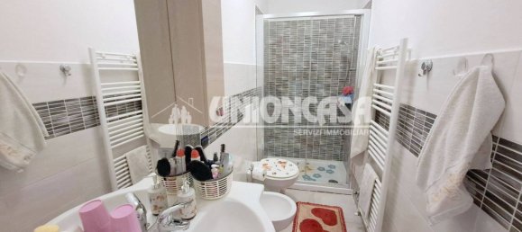 3 bedrooms Apartment in Solbiate con Cagno, Italy No. 260687 21