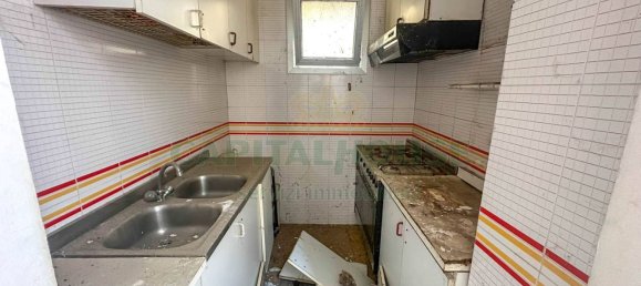 3 bedrooms Apartment in Capua, Italy No. 340214 10