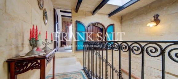 2 bedrooms Townhouse in Bormla, Malta No. 2251 9