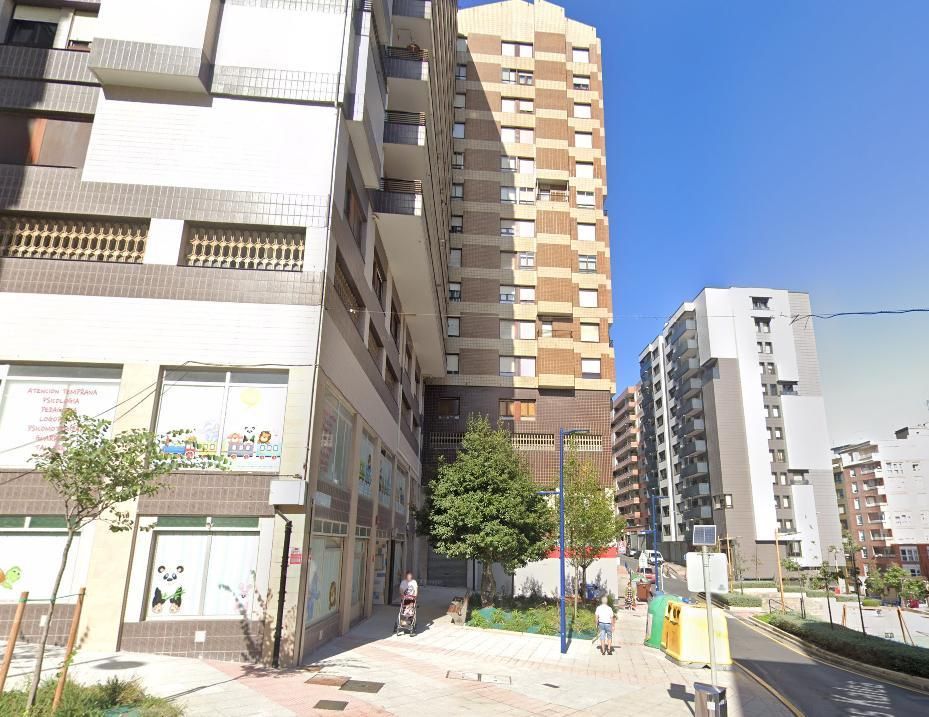 Propiedad comercial en Comunidad Autónoma Vasca, Spain 310 m² No. 266407