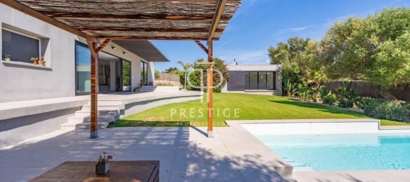 3 bedrooms Villa in Menorca, Spain No. 171414 4