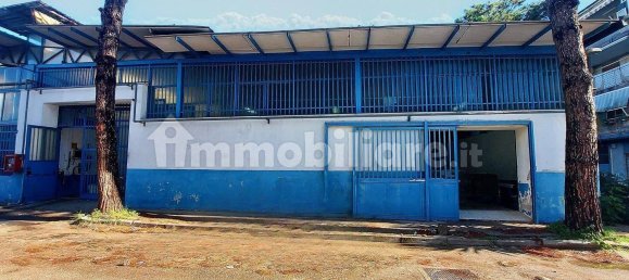 2 rooms Warehouse in Naples, Italy No. 12505 20