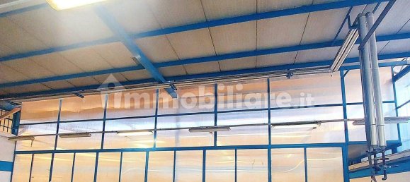 2 rooms Warehouse in Naples, Italy No. 12505 10