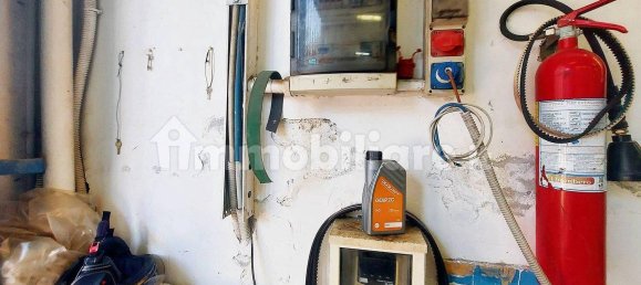 2 rooms Warehouse in Naples, Italy No. 12505 15