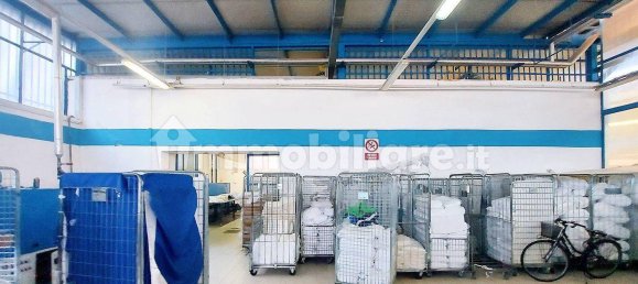 2 rooms Warehouse in Naples, Italy No. 12505 14