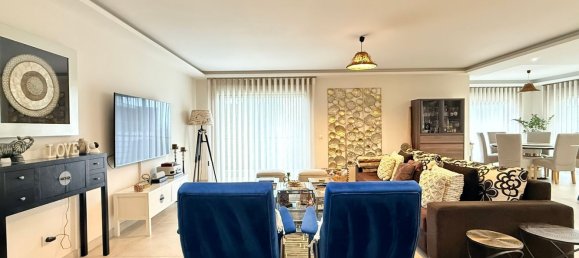 3 bedrooms House in Portimao, Portugal No. 102292 8