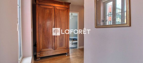 5 bedrooms House in Montreuil, France No. 169771 7