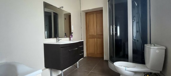 4 bedrooms House in Cambrai, France No. 156613 17