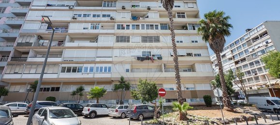 2 chambres Appartement à Lisbon, Portugal No. 201285 32