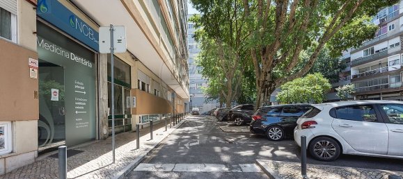 2 chambres Appartement à Lisbon, Portugal No. 201285 4