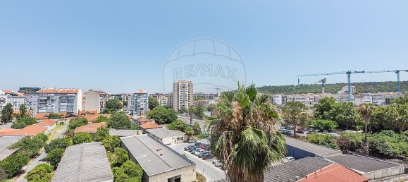 2 chambres Appartement à Lisbon, Portugal No. 201285 18