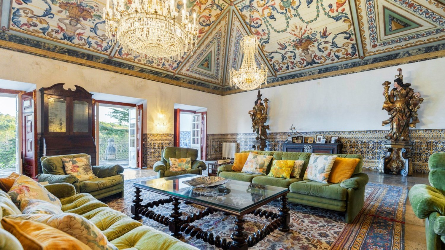  Castillos de 8 dormitorios en Mafra, Portugal No. 119142