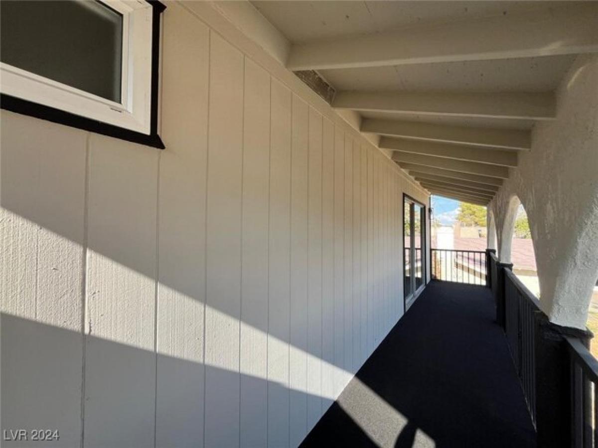 5 bedrooms House in Las Vegas, USA No. 382822