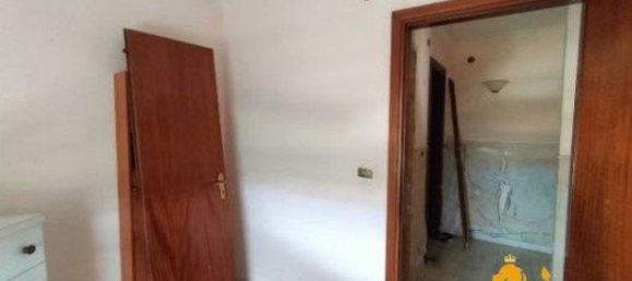 6 rooms Apartment in Giugliano in Campania, Italy No. 12919 9