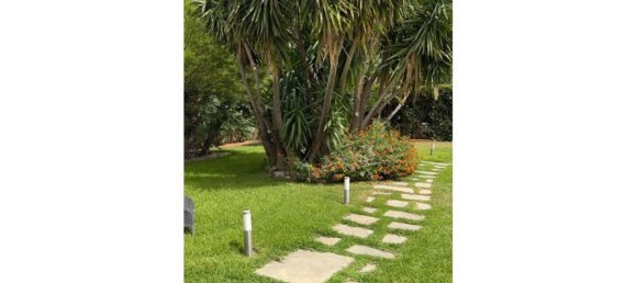 10 rooms Villa in Palermo, Italy No. 69049 5