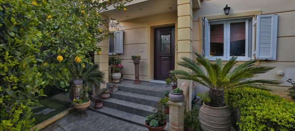 3 Schlafzimmer Villa in Anavyssos, Greece, Nr. 5912 4