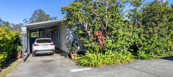 2 bedrooms House in Helensvale, Australia No. 482 14