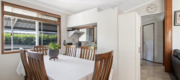 2 bedrooms House in Helensvale, Australia No. 482 4