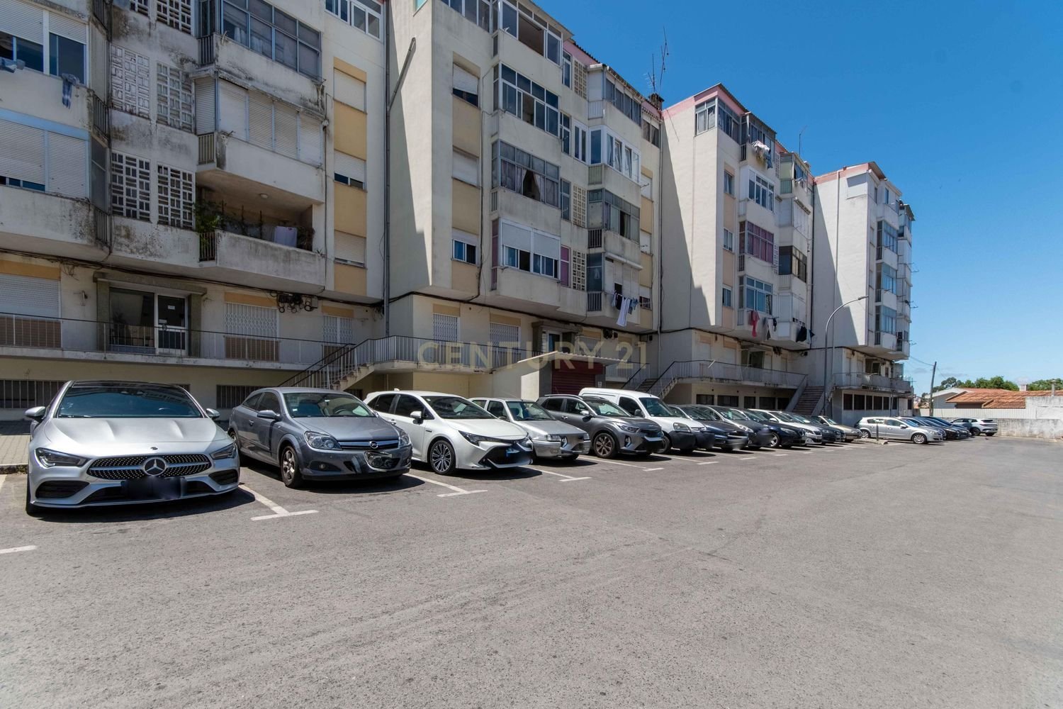 1 bedroom Apartment in Amadora, Portugal No. 217500