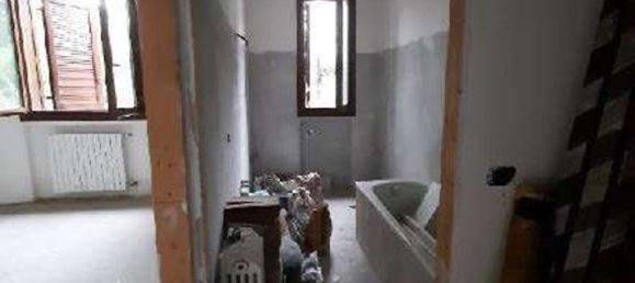 5 غرف نوم شقة في Castelfranco Emilia, Italy رقم 347027 16