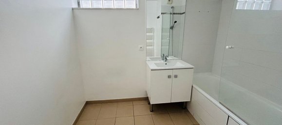 2 chambres Appartement à Le Perreux-sur-Marne, France No. 163821 7