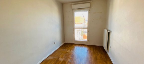 2 chambres Appartement à Le Perreux-sur-Marne, France No. 163821 4