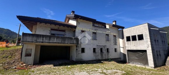 5 Schlafzimmer Villa in Seren del Grappa, Italy, Nr. 344184 28