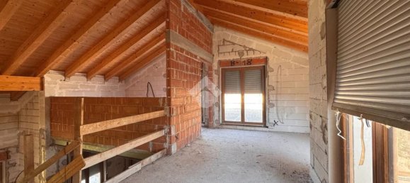 5 Schlafzimmer Villa in Seren del Grappa, Italy, Nr. 344184 13