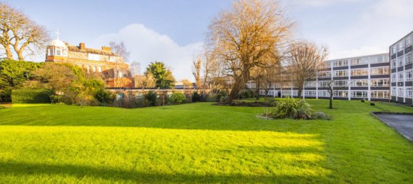 2 bedrooms Apartment in London, United Kingdom No. 9042 6