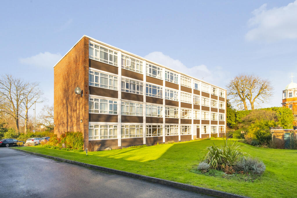 2 bedrooms Apartment in London, United Kingdom No. 9042