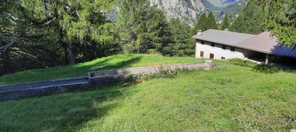 Casa de 8 habitaciónes en Varzo, Italy No. 256222 6