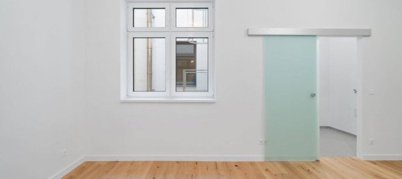 2 rooms Apartment in Vienna, Austria No. 29050 3