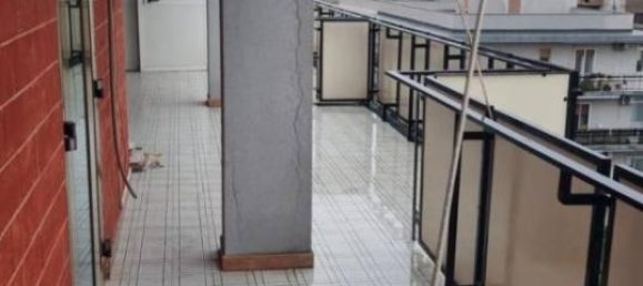 6 rooms Apartment in Taranto, Italy No. 143904 4