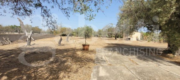 6 rooms Villa in Augusta, Italy No. 46464 8