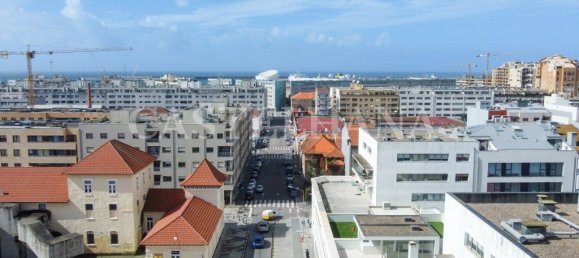 4 غرف نوم منزل ذو طابقين في Matosinhos, Portugal رقم 127686 6