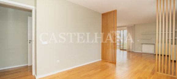 4 غرف نوم منزل ذو طابقين في Matosinhos, Portugal رقم 127686 9