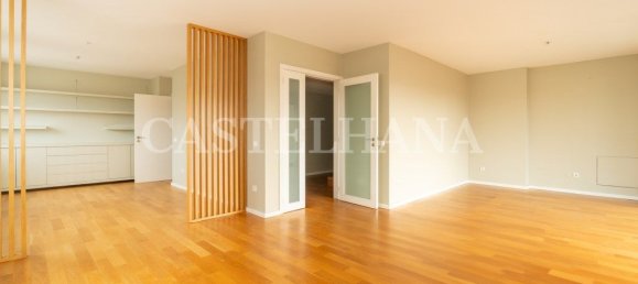 4 غرف نوم منزل ذو طابقين في Matosinhos, Portugal رقم 127686 2