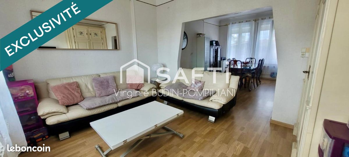 2 bedrooms House in Mont-Saint-Martin, France No. 320135