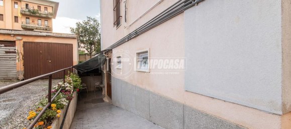 3-salle Appartement à Olgiate Olona, Italy No. 151131 21