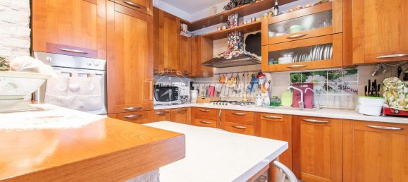 3-salle Appartement à Olgiate Olona, Italy No. 151131 4