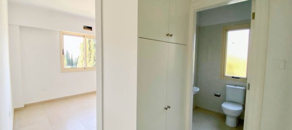 3 Schlafzimmer Wohnung in Paphos, Cyprus, Nr. 21888 7