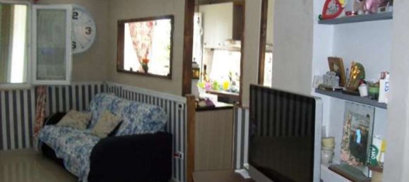 4-salle Villa à Aprilia, Italy No. 208630 12