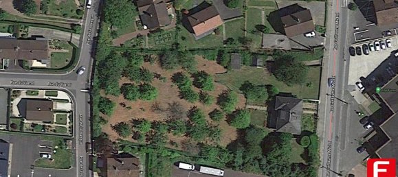 502m² Land in Manche, France No. 106188 5