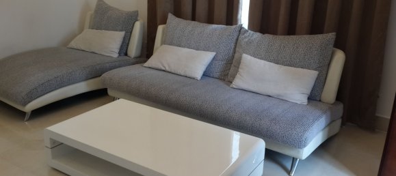 4 bedrooms Villa in Long Bien, Vietnam No. 5600 3