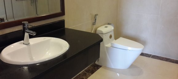 4 bedrooms Villa in Long Bien, Vietnam No. 5600 15