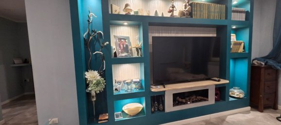 2-salle Appartement à Guidonia Montecelio, Italy No. 269019 4